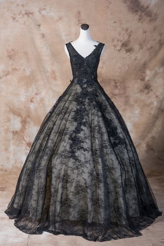 韩风晚礼服与韩版婚纱的完美选择 礼服出租与婚纱礼服出租全指南